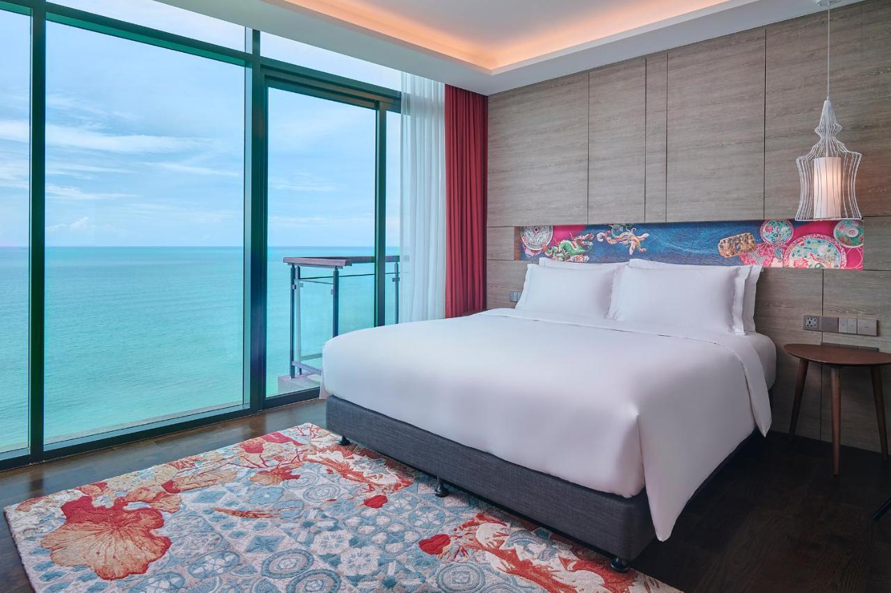 Angsana Teluk Bahang, Penang Batu Feringgi Buitenkant foto A bedroom at the hotel